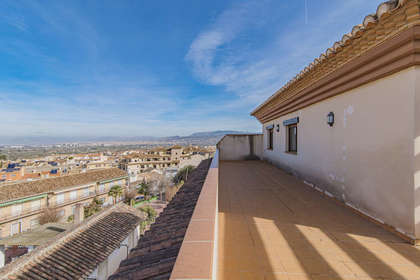 Penthouse for sale in La Zubia, Zubia (La), Granada. 