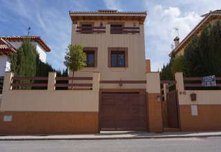 Chalet venta en Huétor Vega, Granada. 